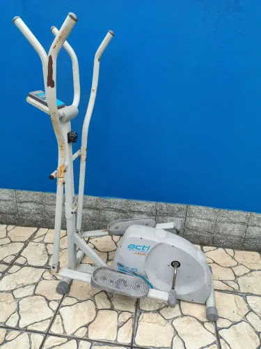 VENDO Elíptico 500 reais 
