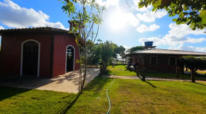 Sítio no Local Retiro - Excelente Oportunidade de Negócio e Lazer