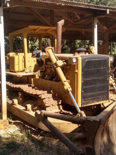 Trator esteira Caterpillar D8K