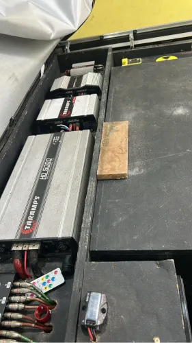 Paredão de som automotivo 