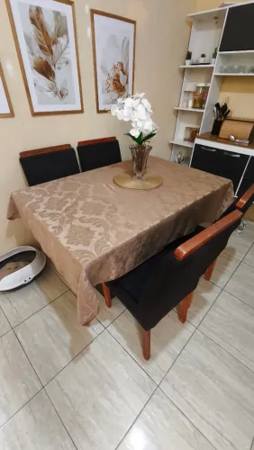 Mesa de jantar 6 cadeiras