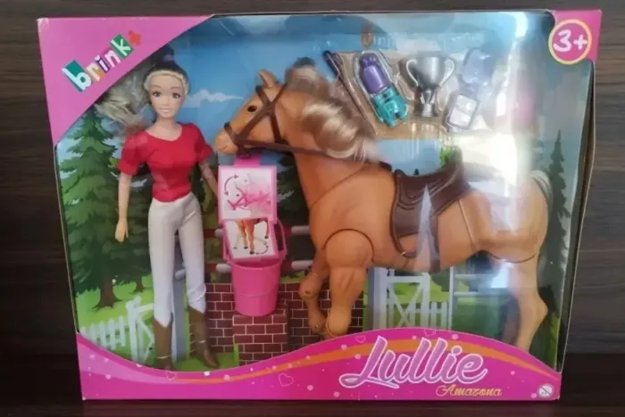 Boneca Jullie Amazona - Cavalo articulado