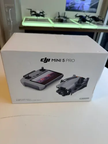 Drone dji mini 5 pro fly more combo com tela 