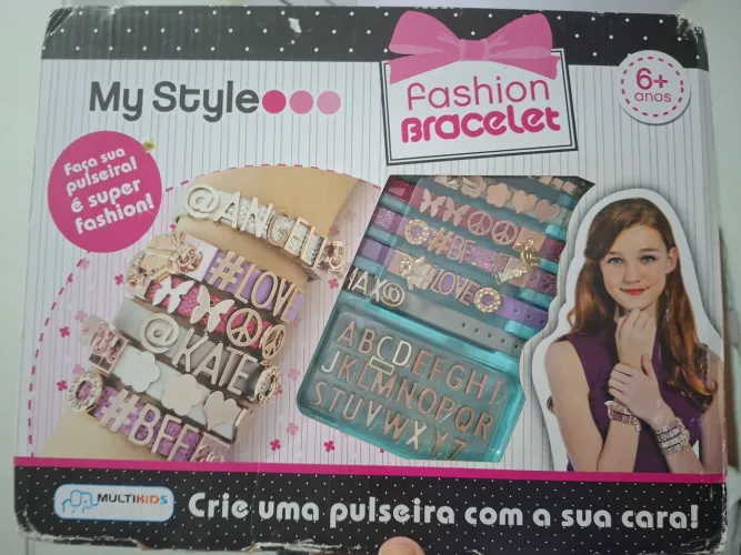 Pulseiras NOVO My Style Kit de  com Letras da Multikids indicado para crianças 