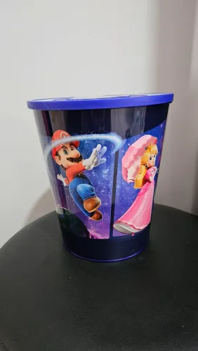 Balde Mario Galaxy Cinemark com luz e som nunca usado
