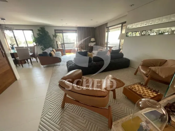 Apartamento de Luxo à Venda no Solar das Gaivotas - Moema 245m², 3 suítes 4 vagas