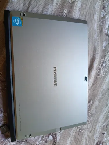 Notebook 2 em 1 Positivo Duo ZX3040 ? Com Defeito / Para Reparo ou Peças