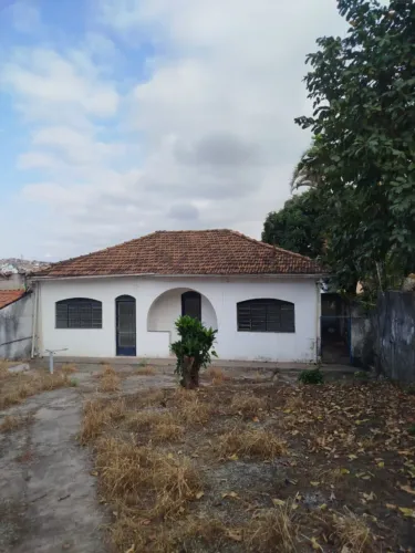 Casa com 9 quartos à venda em Contagem