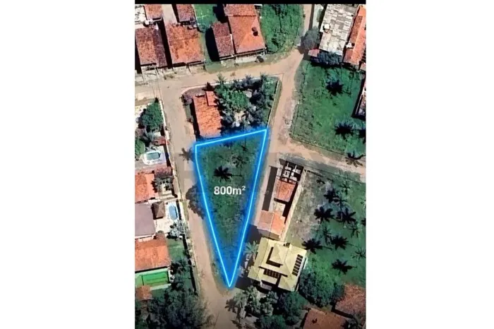 Terreno de 800m² em Barra de Sirinhaém, PE.