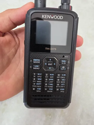 Radio ht kenwood tg d 75