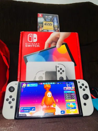 Nintendo Switch Oled 64 Gb Na Caixa + Cartucho Star Wars 7 em 1