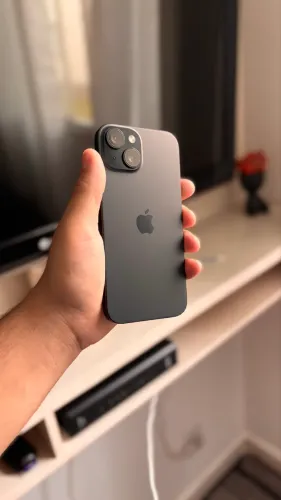 iPhone 15 seminovo 