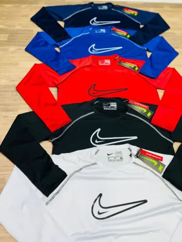 Camisa UV de compressão 