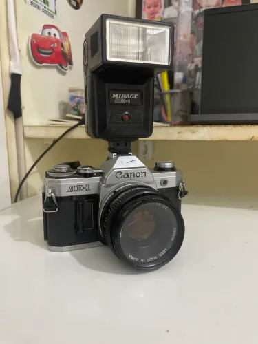 Câmera CANON 