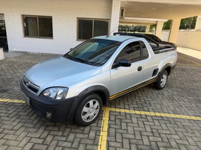 Chevrolet Montana 1.4 8V Conquest Econoflex 2P 2010