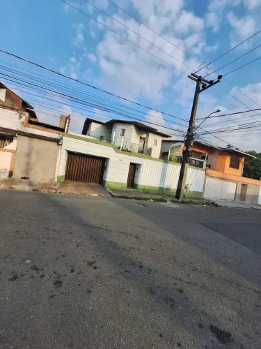 VENDO CASA SOLTA - SÃO FRANCISCO