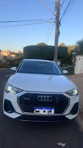 Audi Q3 SPB Perf. Black 2.0 TFSI Tipt. Quat. 2022