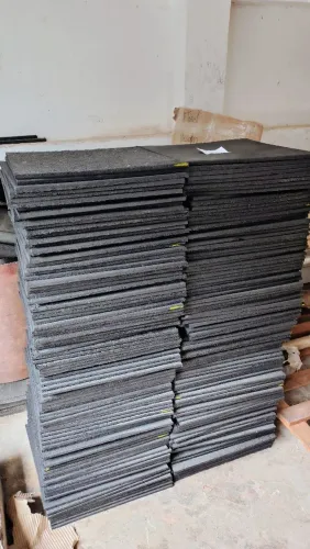 PISO EMBORRACHADO DE 50x50