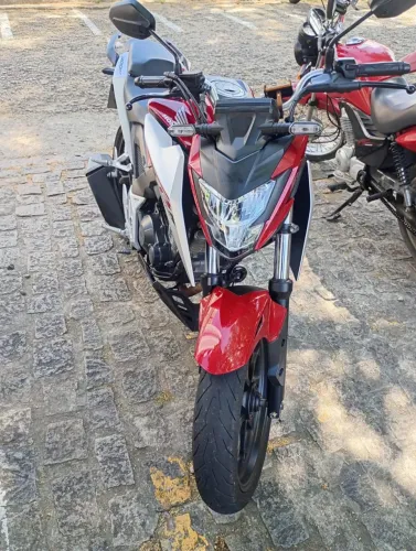 Honda CB 300f Twister Flex 2026