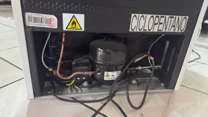 Frigobar 124l midea