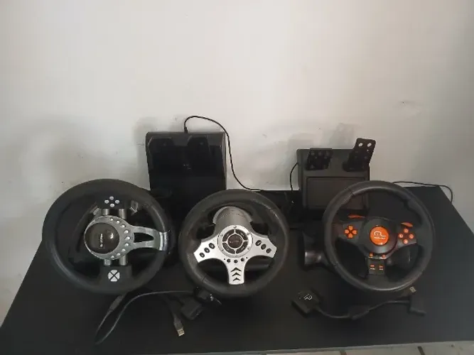 Volantes para PS2