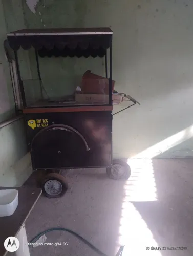 Barraca de hot dog com cuba completo 