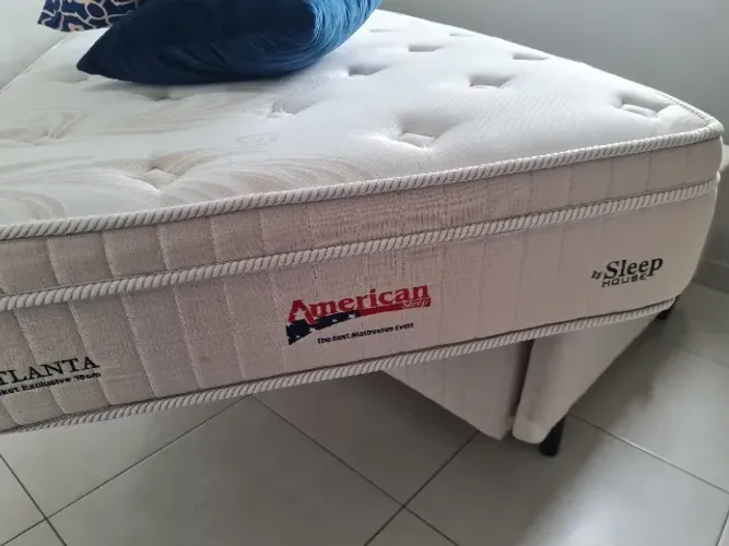 Bi Cama Box da Sleep House semi nova com colchão de molas ensacadas  Am. Sleep, solteiro 