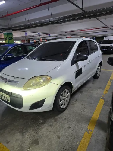 Fiat Palio Attractive 1.0 EVO Fire Flex 8V 5P 2015
