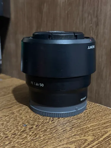 Lente Sony Fe 50mm F/1.8 E-mount Full Frame