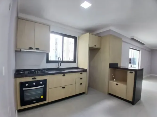 ALUGUEL ANUAL, 3 SUITES, SEMI MOBILIADO, NO PEREQUE/PORTO BELO