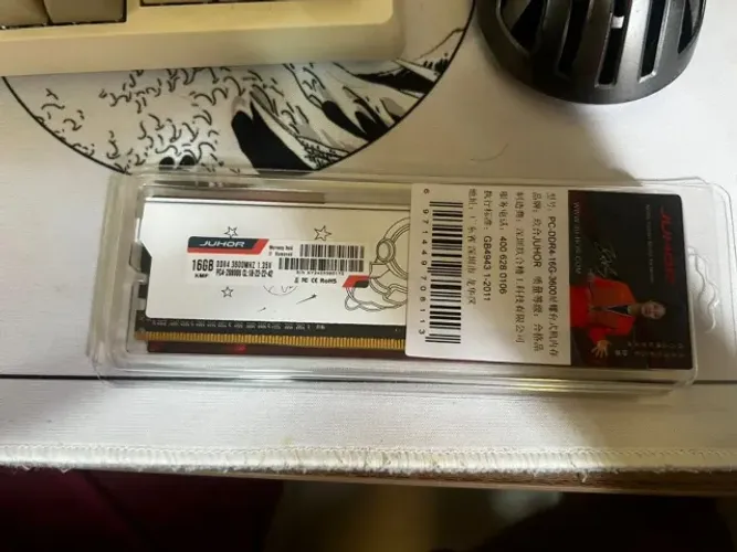 Memoria RAM JUHOR 16GB CL16 3600MHZ DDR4