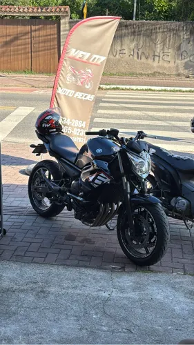 Yamaha Xj6 