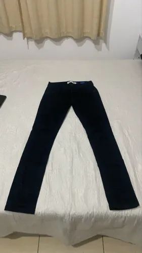 Calça jeans preta 