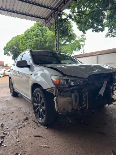Mitsubishi ASX 2.0 16V 4X4 160cv Aut. 2012