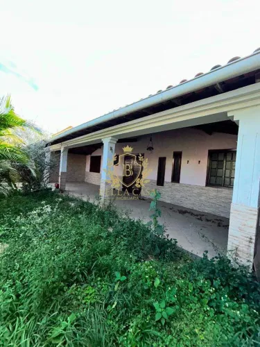 Casa para locação residencia/comercial com 3 quartos (2 suítes) e área de lazer Fazendinh