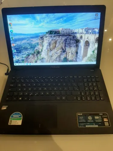 Notebook Asus X552E - 6GB - HD 500GB