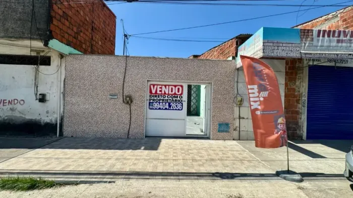 Casa Incrível no Siqueira: 3 Quartos (1 Suíte), Vaga para 3 Carros e Pronta pra Morar!