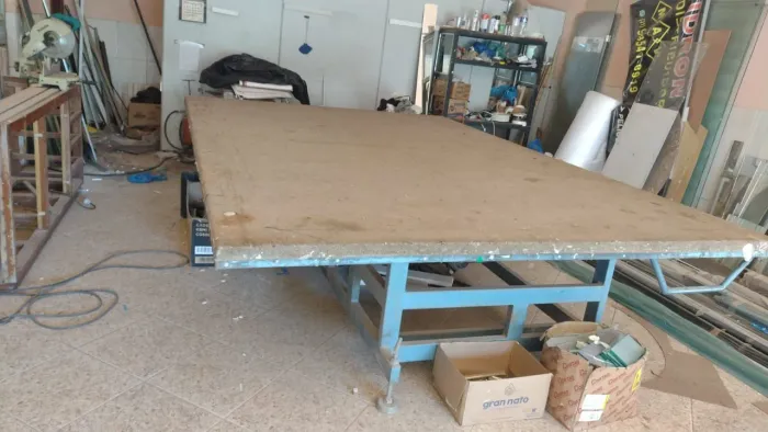 Mesa de corte para Vidraçaria