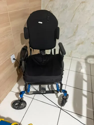 Cadeira de Rodas