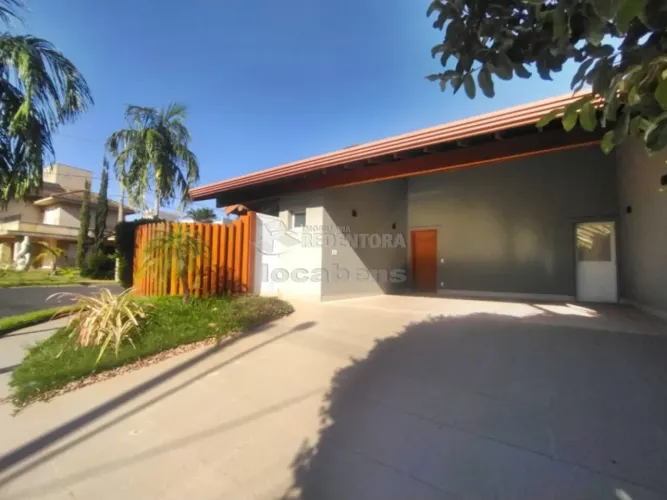 Condominio Damha III - Casa de esquina com 3 dormitórios sendo 1 suíte com closet e 2 tipo
