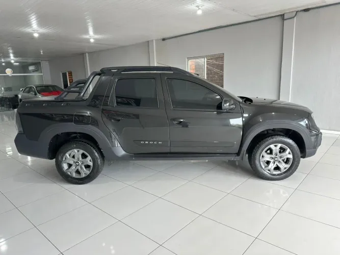 Renault Duster Oroch Intense 1.6 Flex 16V Mec. 2025