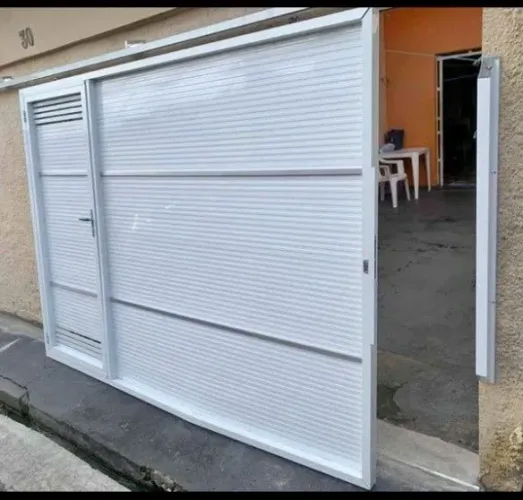Manutenção de portão de alumínio *
