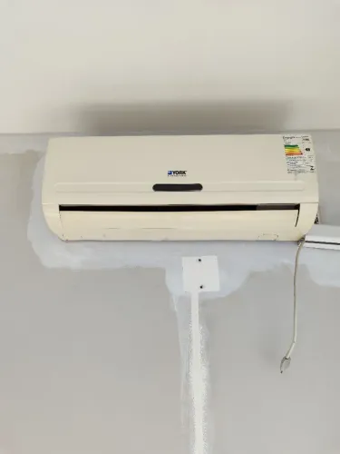 Ar condicionado 12.000 BTUs Frio
