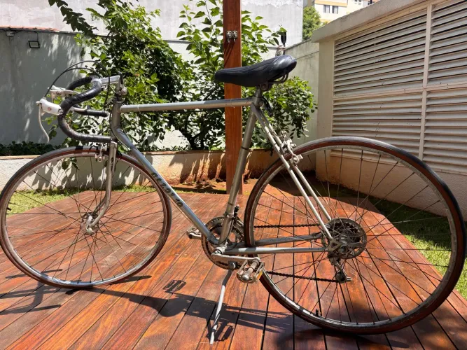 Bicicleta Caloi 10 1970 1980 totalmente original.