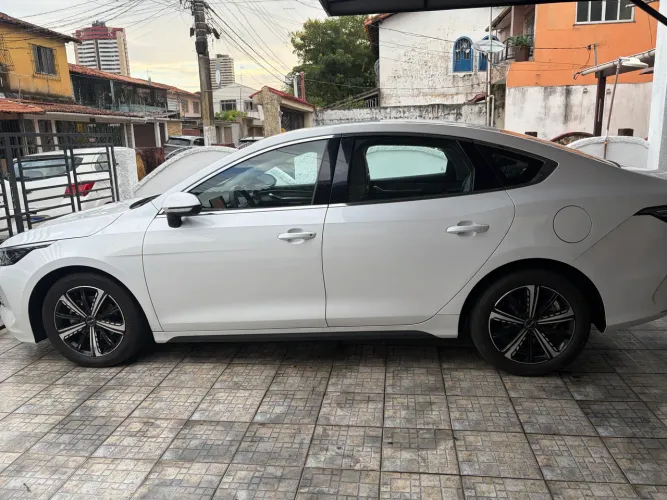 BYD King GL 1.5 16V Aut. (hibrido) 2025