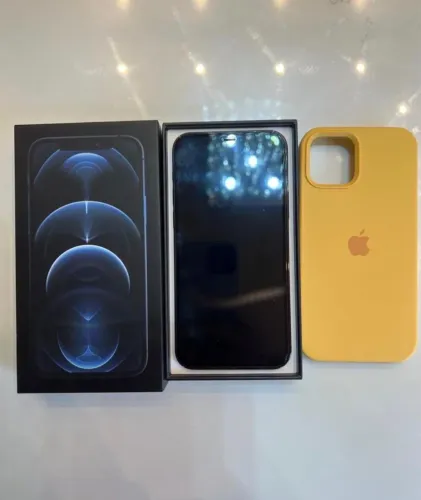iPhone 12 PRO - novinho!