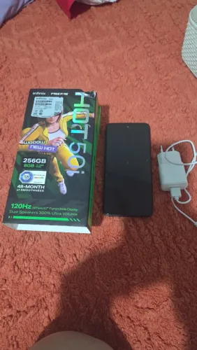 Celular HOT50i