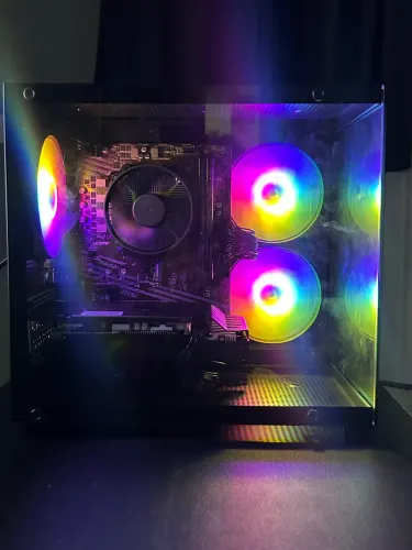 Pc gamer Ryzen 5 5600gt, 16gb RAM, Placa Rx 5500xt, Ssd 480gb