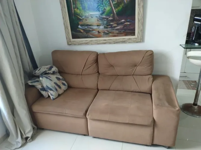 Sofá de 2 lugares