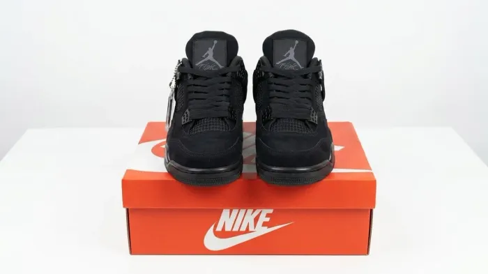 Tênis Nike Air Jordan 4 Retro - Black Cat 40/41